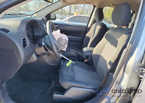 2016 Jeep Compass Sport из США, поврежденный, VIN 1C4NJDBBXGD756852